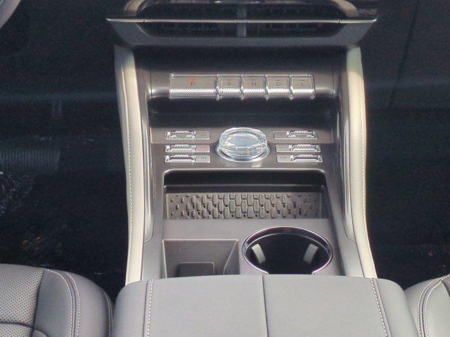 new 2025 Lincoln Nautilus car, priced at $55,589
