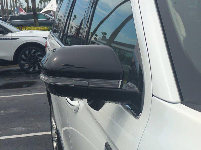 new 2024 Lincoln Navigator car, priced at $103,750