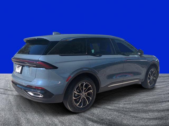 new 2025 Lincoln Nautilus car, priced at $56,905