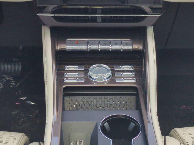 new 2025 Lincoln Nautilus car, priced at $81,475