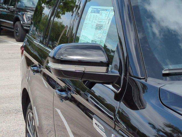 new 2024 Lincoln Navigator car, priced at $108,800