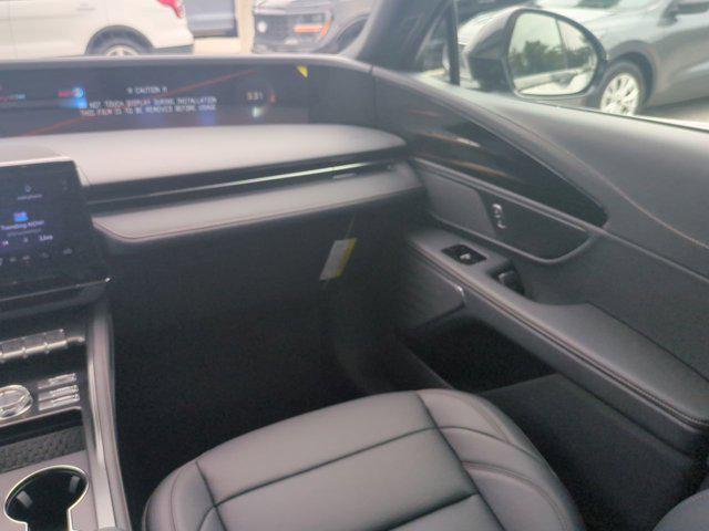new 2025 Lincoln Nautilus car, priced at $55,735