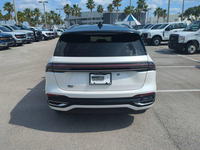 new 2025 Lincoln Nautilus car, priced at $65,205