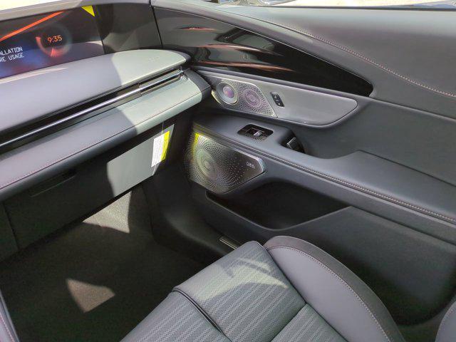 new 2025 Lincoln Nautilus car, priced at $69,910