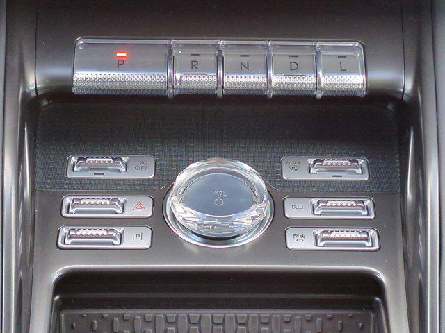new 2025 Lincoln Nautilus car, priced at $69,910