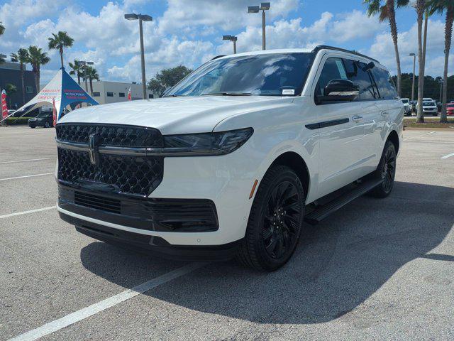 new 2025 Lincoln Navigator car, priced at $110,340