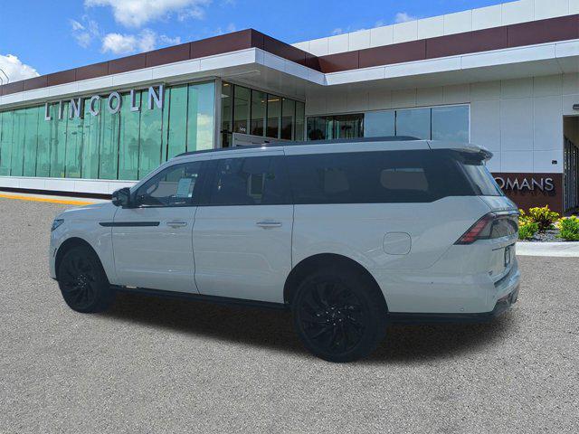 new 2025 Lincoln Navigator car, priced at $112,930
