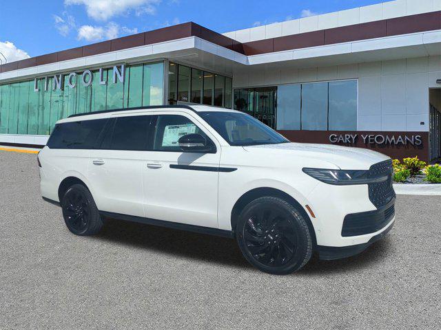 new 2025 Lincoln Navigator car, priced at $112,930