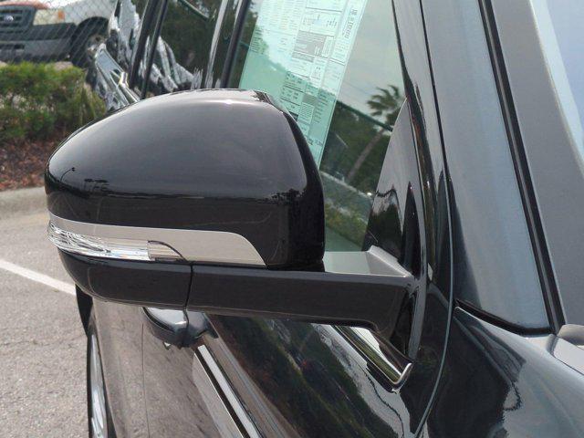 new 2025 Lincoln Navigator car, priced at $109,055