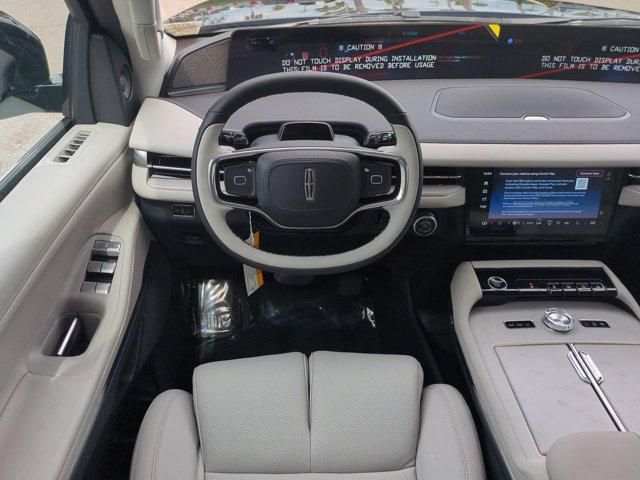 new 2025 Lincoln Navigator car, priced at $109,055