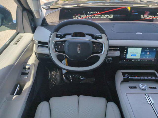 new 2025 Lincoln Navigator car, priced at $99,390