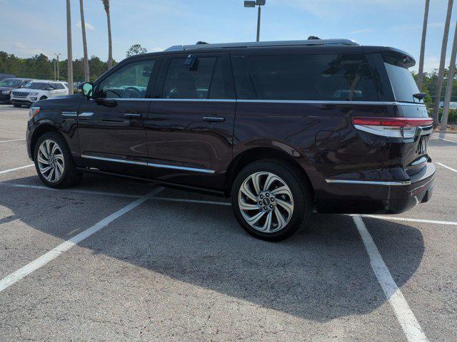 used 2023 Lincoln Navigator car, priced at $71,618