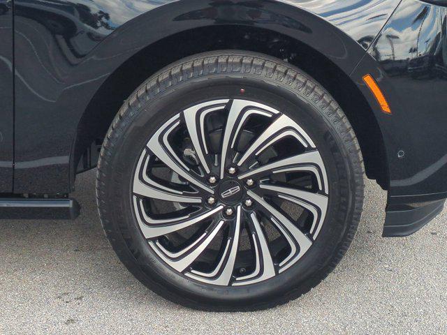 new 2025 Lincoln Navigator car, priced at $122,190