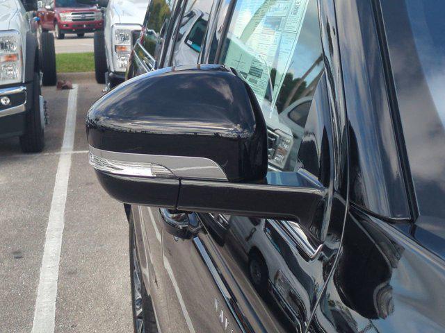 new 2025 Lincoln Navigator car, priced at $122,190