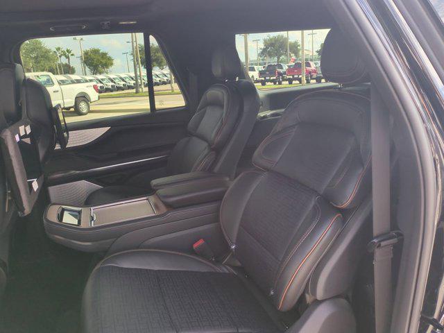 new 2025 Lincoln Navigator car, priced at $122,190