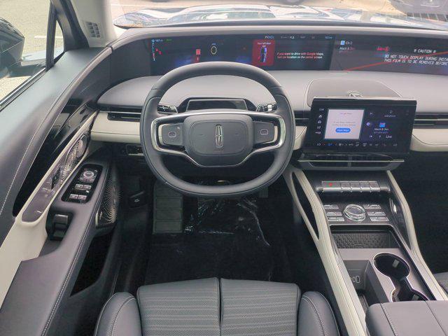 new 2025 Lincoln Nautilus car, priced at $69,660