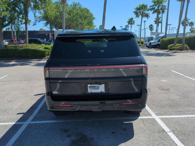new 2025 Lincoln Navigator car, priced at $108,310