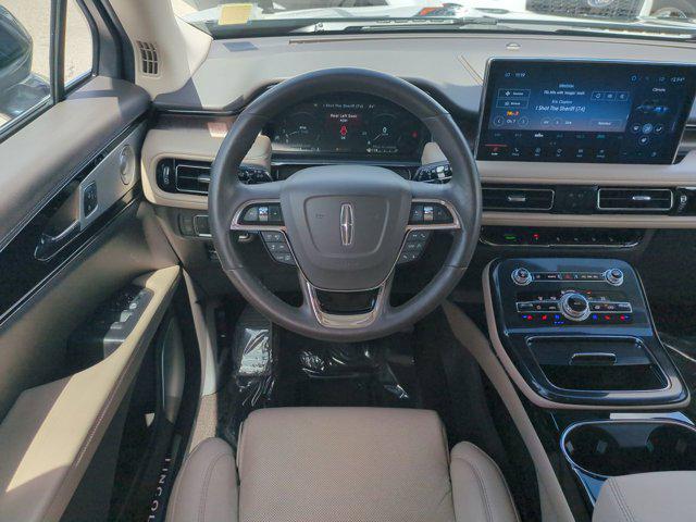 used 2022 Lincoln Nautilus car, priced at $39,646