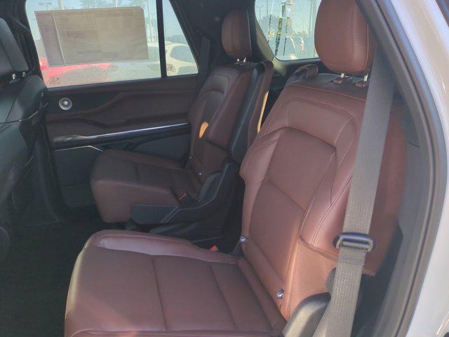 new 2025 Lincoln Navigator car, priced at $101,340