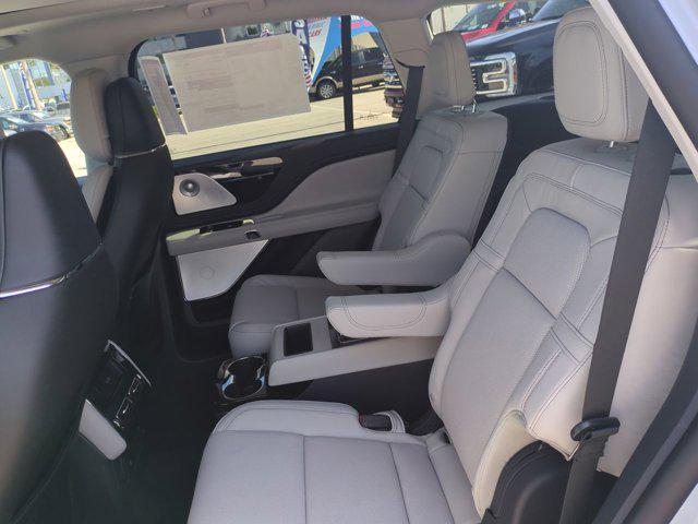 new 2025 Lincoln Aviator car, priced at $79,515