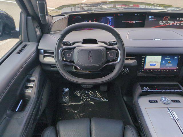 new 2025 Lincoln Navigator car, priced at $112,930