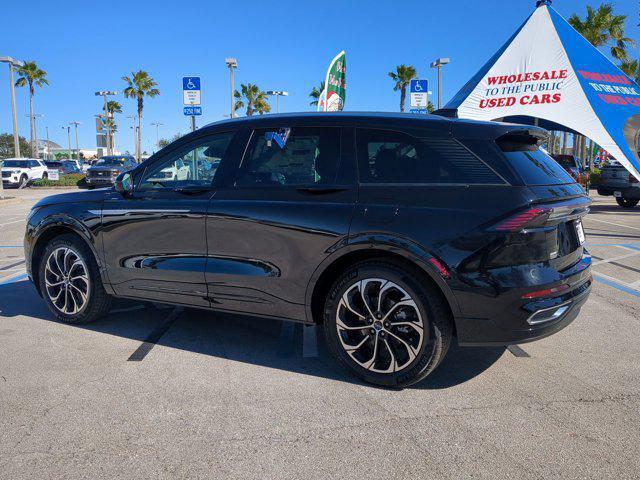 new 2025 Lincoln Nautilus car, priced at $61,643