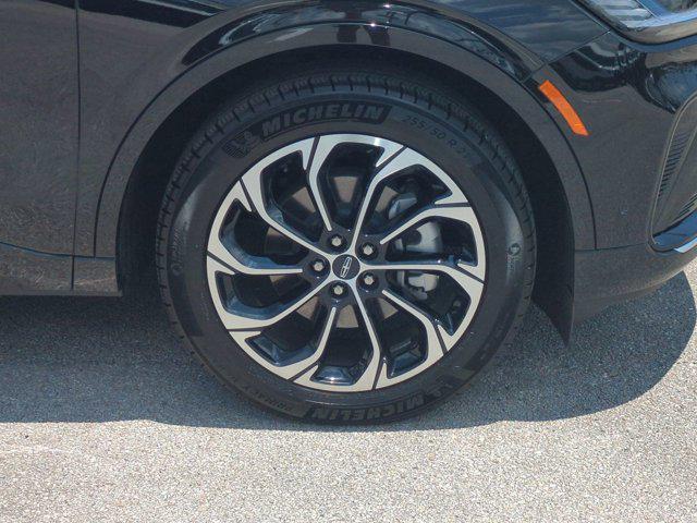 used 2024 Lincoln Nautilus car, priced at $51,999