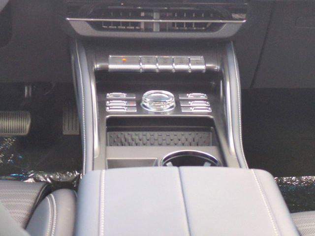 new 2025 Lincoln Nautilus car, priced at $71,980
