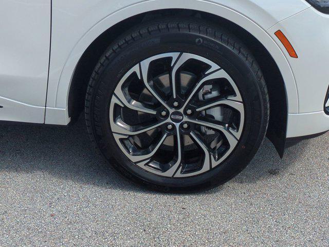 new 2025 Lincoln Nautilus car, priced at $71,980