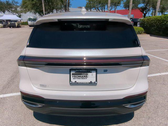 new 2024 Lincoln Nautilus car, priced at $58,035