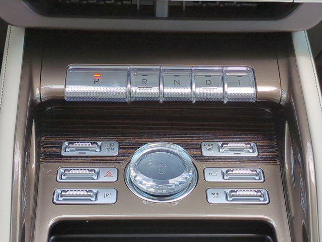 new 2025 Lincoln Nautilus car, priced at $78,395