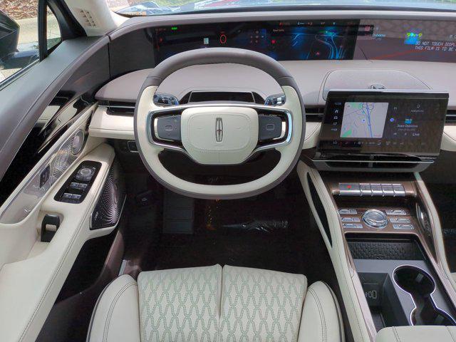 new 2025 Lincoln Nautilus car, priced at $78,395