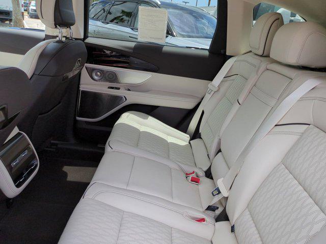 new 2025 Lincoln Nautilus car, priced at $78,395