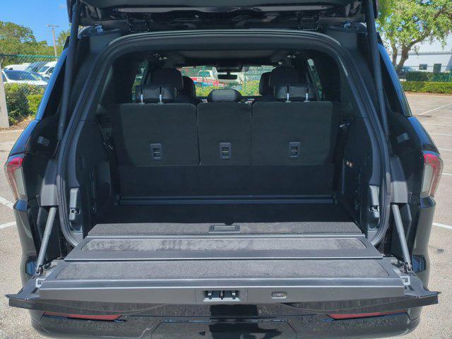 used 2025 Lincoln Navigator car, priced at $95,397