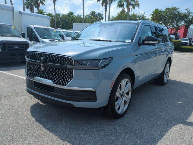 new 2025 Lincoln Navigator car, priced at $109,055