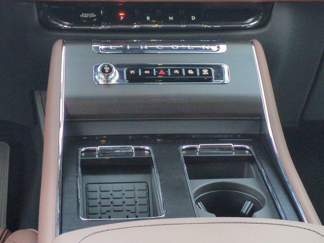 new 2025 Lincoln Aviator car, priced at $77,515