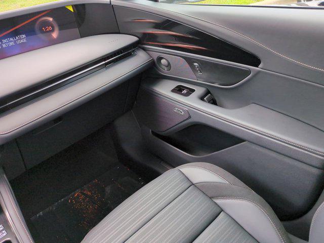 new 2025 Lincoln Nautilus car, priced at $67,455
