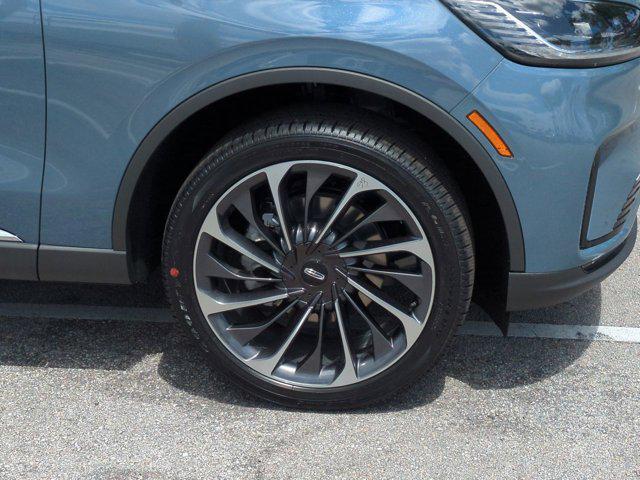 new 2025 Lincoln Aviator car, priced at $79,515