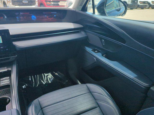 used 2024 Lincoln Nautilus car, priced at $53,999