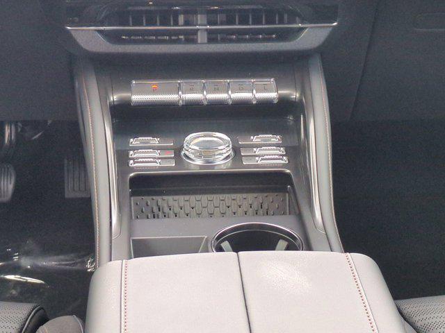 new 2025 Lincoln Nautilus car, priced at $71,910