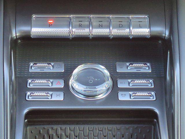 new 2025 Lincoln Nautilus car, priced at $69,910