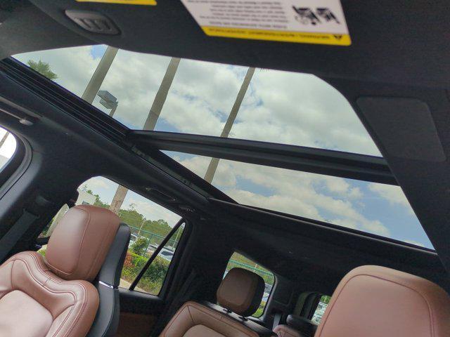 used 2022 Lincoln Navigator car, priced at $54,806