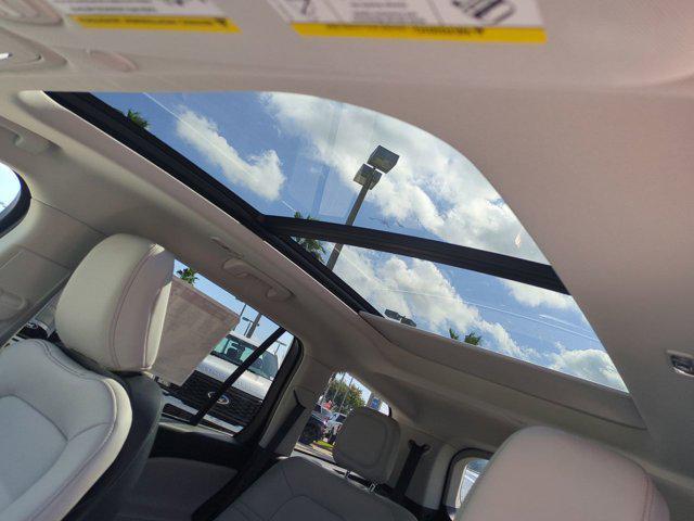 new 2025 Lincoln Aviator car, priced at $61,740