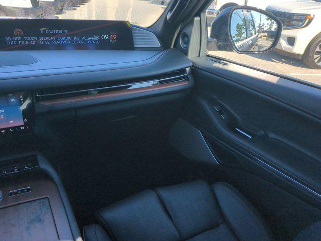 new 2025 Lincoln Navigator car, priced at $118,340