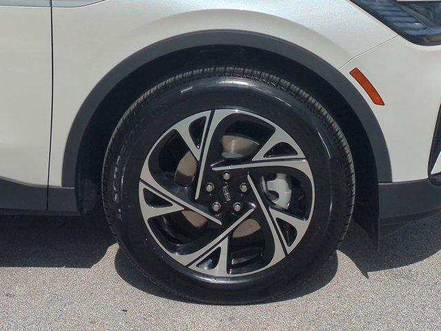 new 2025 Lincoln Nautilus car, priced at $55,589