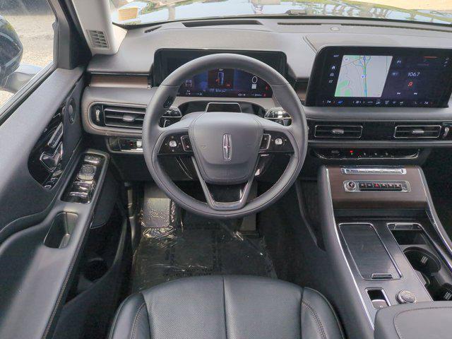 new 2025 Lincoln Aviator car, priced at $61,244