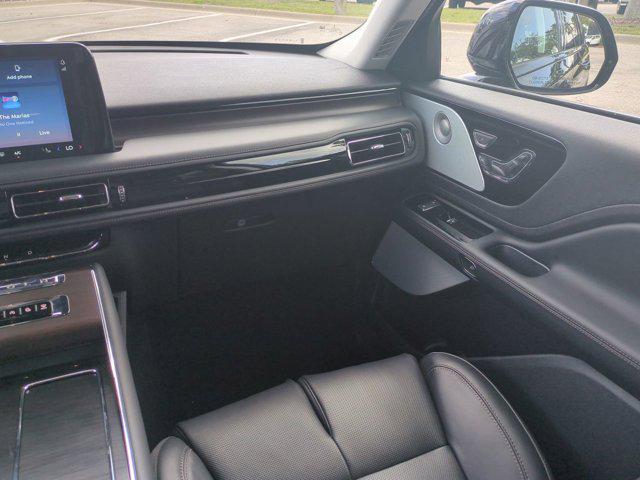 new 2025 Lincoln Aviator car, priced at $80,800