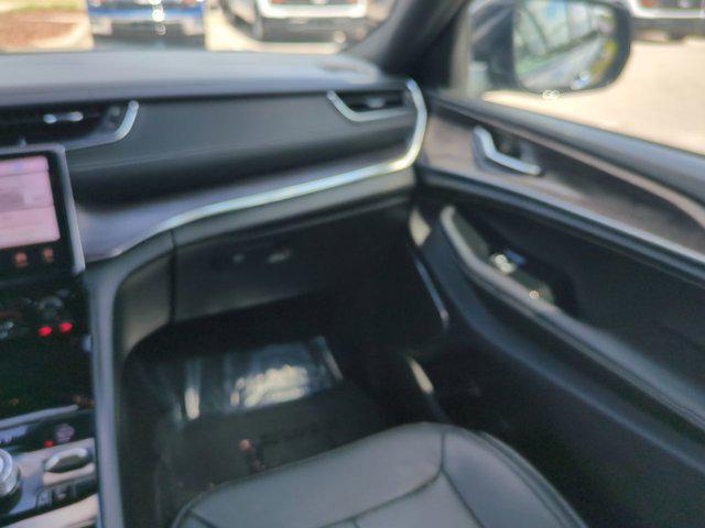 used 2024 Jeep Grand Cherokee L car, priced at $54,631