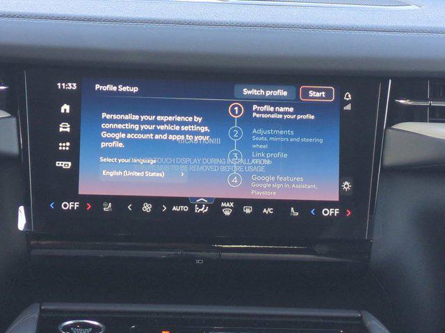 new 2025 Lincoln Navigator car, priced at $108,340