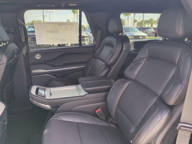 new 2025 Lincoln Navigator car, priced at $108,340